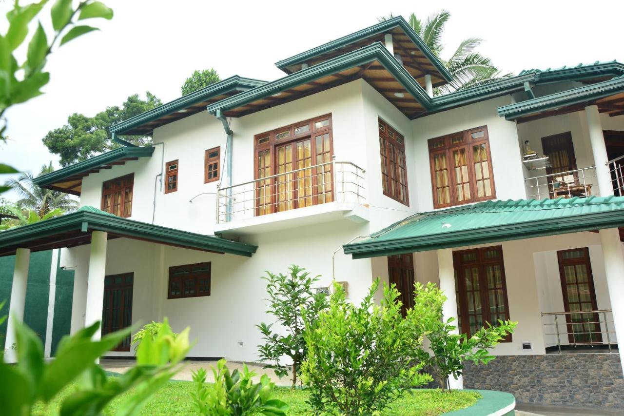 Seven Luck Palace Kandy Eksteriør billede
